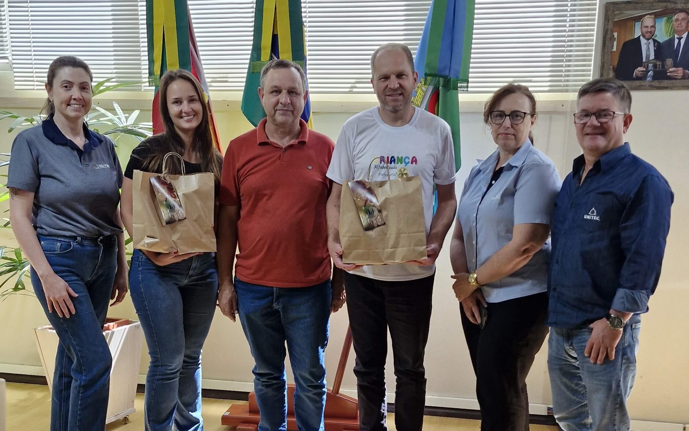 <p><strong>Prefeito Jo&atilde;ozinho Sehnem recebeu a diretoria da Unitec</strong></p>