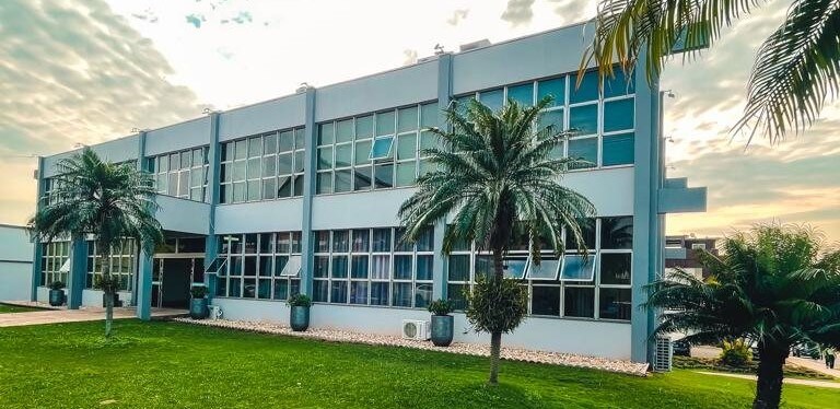 <p><strong>Hor&aacute;rio Especial e Ponto Facultativo </strong></p>