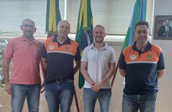 <p>Coordenador da Defesa Civil manteve audi&ecirc;ncia com o Prefeito Miguel Simon</p>