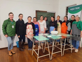<p><strong>Programa Mulheres em Campo </strong></p>
