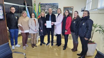 Prefeitura firma conv&ecirc;nio com a OAB