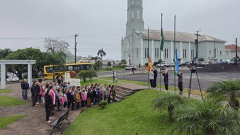 Semana da P&aacute;tria 2026 inicia com horas c&iacute;vicas