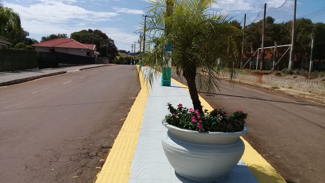Concluído o trabalho de pintura do Caminhódromo 
