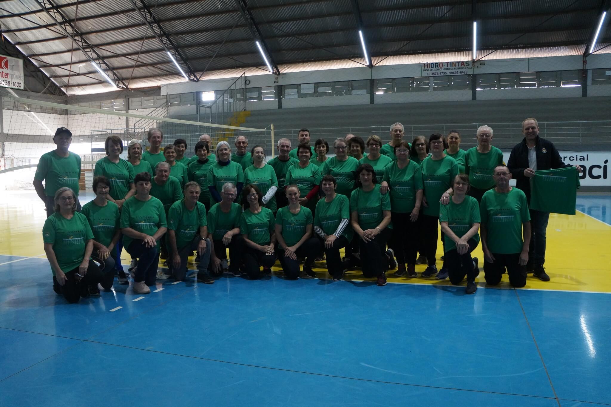 Grupo de Câmbio recebeu Camisetas