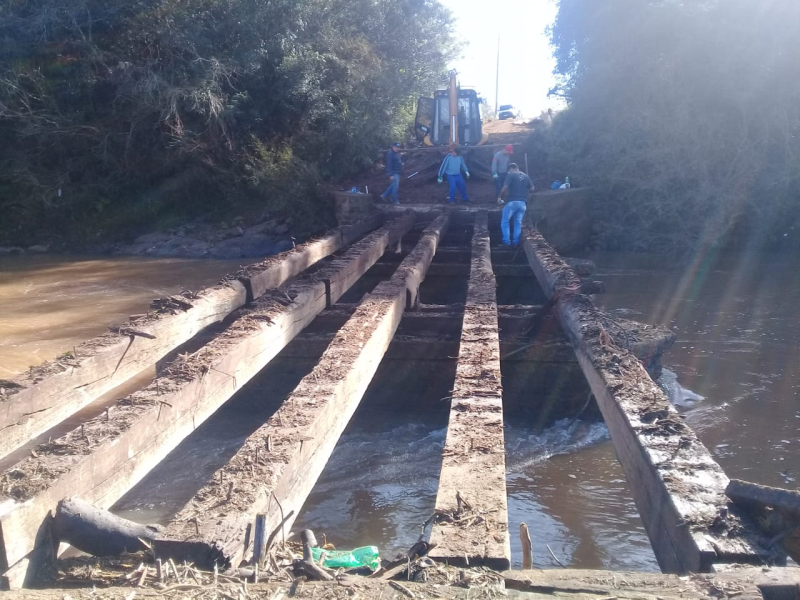 REFORMA DA PONTE DE ALPARGATAS 