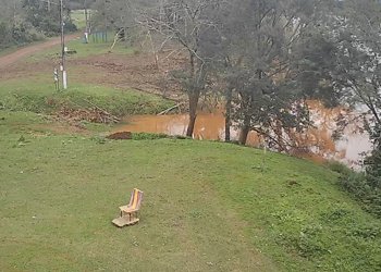 RIO URUGUAI DEVE CHEGAR A 10 METROS