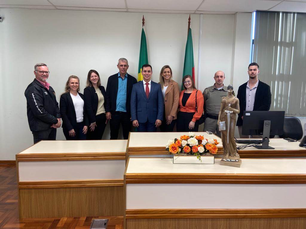 Comarca de Porto Xavier Empossa Novo Juiz de Direito